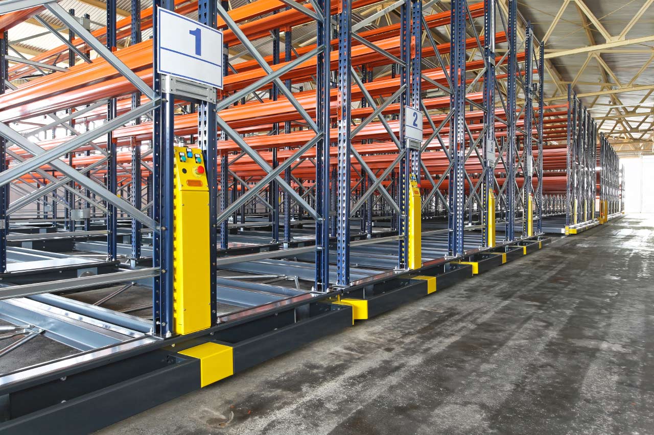 Automated warehouse with high rack storage system